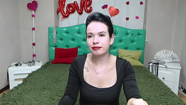 JasmineKouch - Make me moan with pleasure