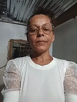 Britany_G - Agua vagina