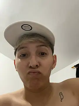 Mikeking14 - Fingers in my pussy