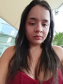 Julieth_hot-69 - Topless in a clothing store 😏🍒😈