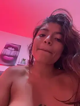 AMY-Wine - show ass