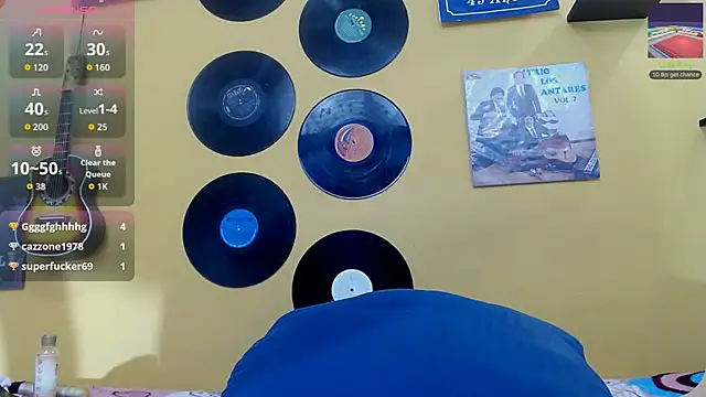Aniitaeyescute - 3 fingers in the ass 👈👈