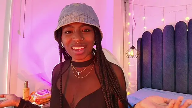 Queen_perla_ - Naked