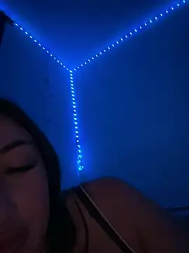 Lovesssssssyyoouu - Show tits and pussy