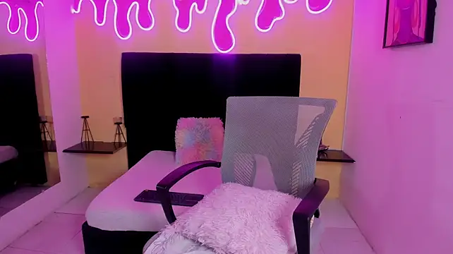 MiaCollinss_09 - blowjob + saliva
