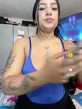 Alexaaa14 - Flash tits