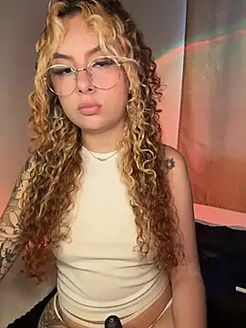 Joyce-fire - Flash ass👀🍑