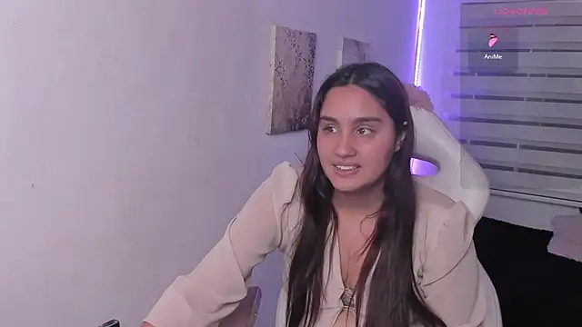 Kir_ely - Show tits