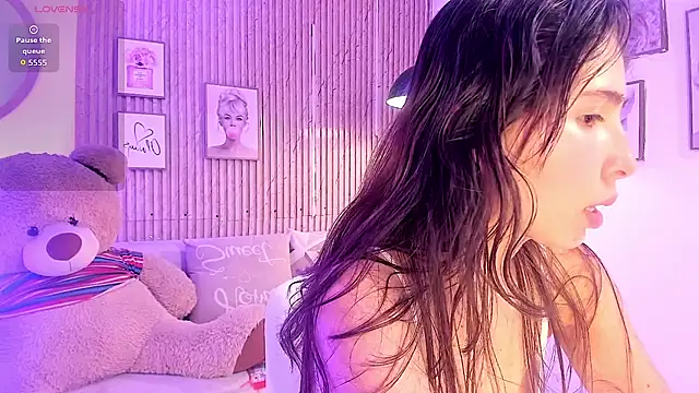 Mandy_bloom - Bra off, play with nipples
