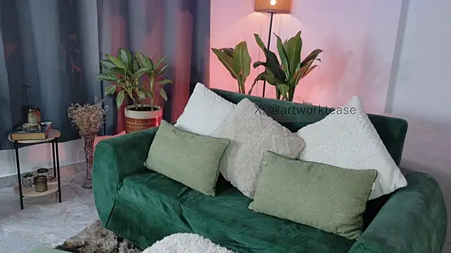 Wendylive - Pillow ride with handcuffs 😋🫢