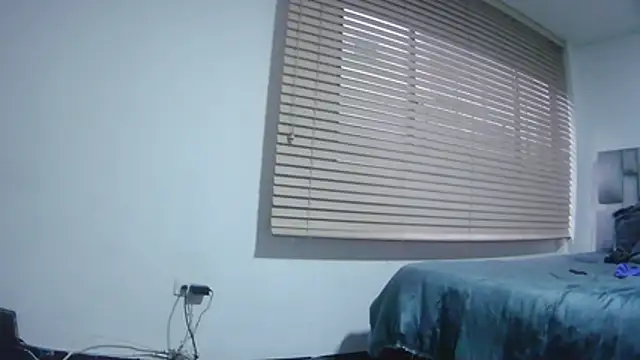 Fernanda_andrew - Show me your ass and spank