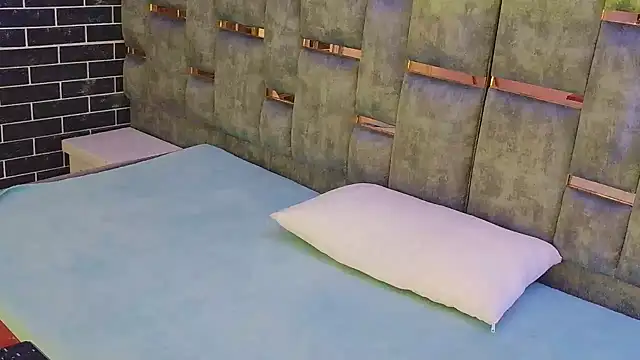 TaliaSkyx21 - 😈desnuda con mi hombre araña
