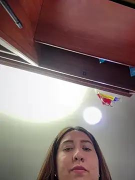Suzy-111 - 🥵DILDO UNDER THE DESK🥵