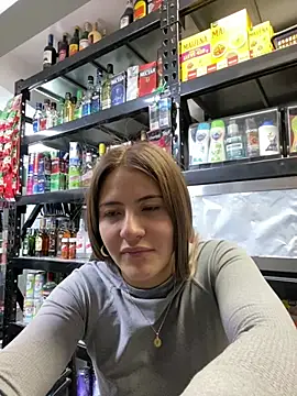 Andrea_19blonde - Waxing with live waxing