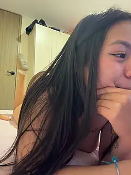 -Selene- - finger in my pussy+wet pussy