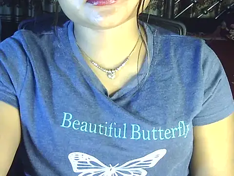 Nusrat_Faria - ice on boobs