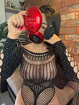 SeleneHale - Short off and spank my ass