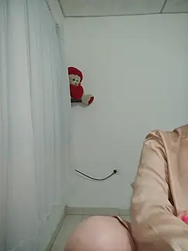 Lorenita_88 - Slide in my ass 😉