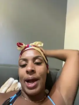 Julixxx22 - 3 finger pussy