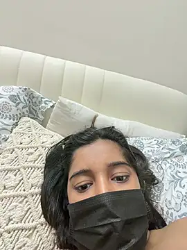 FeistyMideast - I’m finally back after little break💕