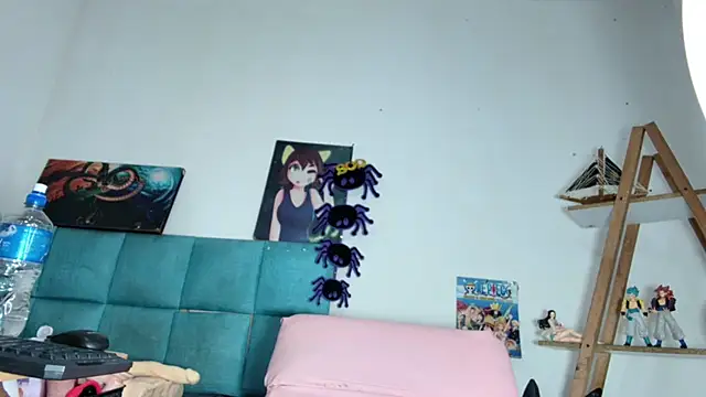 Chirlleyy - 4 finger in the pussy squirt