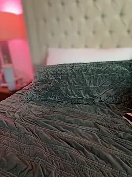 LoveLillyy - MY TONGUE AND LIPS ALL OVER UR COCK