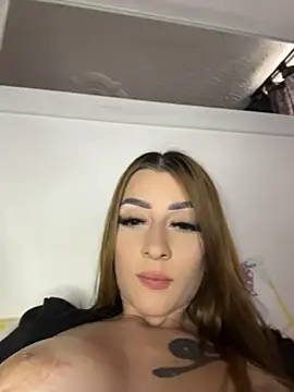 LuluSwet - Fingers in my pussy