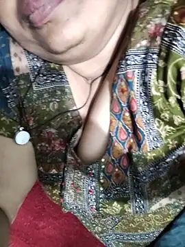 Hot_indian_Milf - Pussy Show