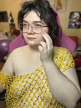 DenisHailey - A hot photo for you 🤳