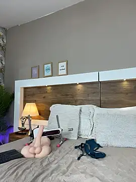 MiaFarkash - twerk naked with oil