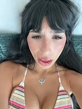 LoveLillyy - MY TONGUE AND LIPS ALL OVER UR COCK
