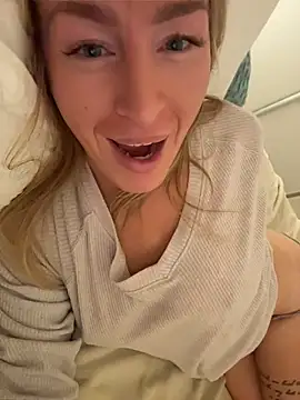 ChristinaSiemone - HAPPY CHRISTY ✨