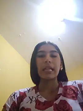 Skinnyrox - masturbation with squirt