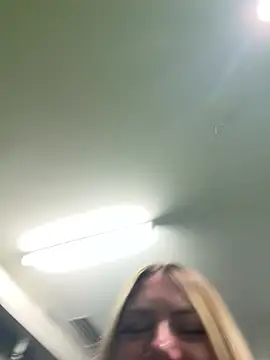 Allyanalangell - cum show