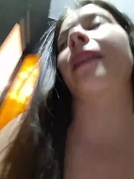 Emmasweet_Val - Clap with your tits 🍒🥵