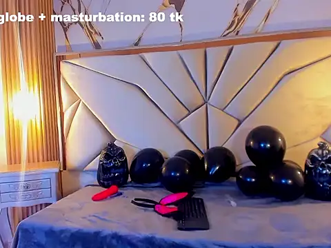 KensyRoseVs - Deepthroat + spit dildo