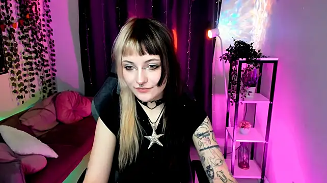 Mymeow_miley - show panties color