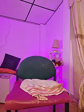 Megan_Roouse - sit in fuck machine naked