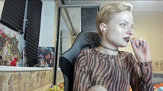 WatsonMi - ur vibes inside my panties