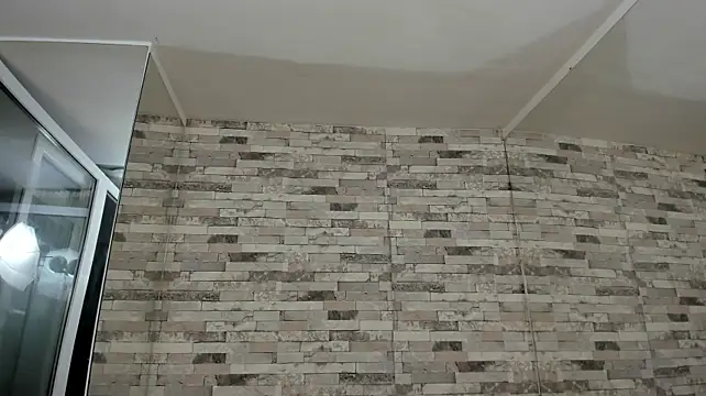 Aryanette - play pussy and twerk