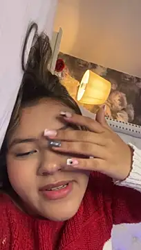 VictoriaNavarro - Oil in my boobs🍒