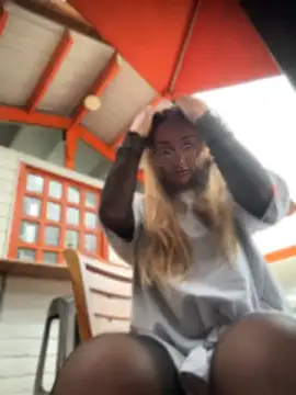 Nina_velvet01 - Take off shorts in the Uber.