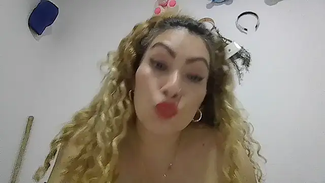 Layla-Astrum - HASME TENER UN ORGASMO DELICIOSO