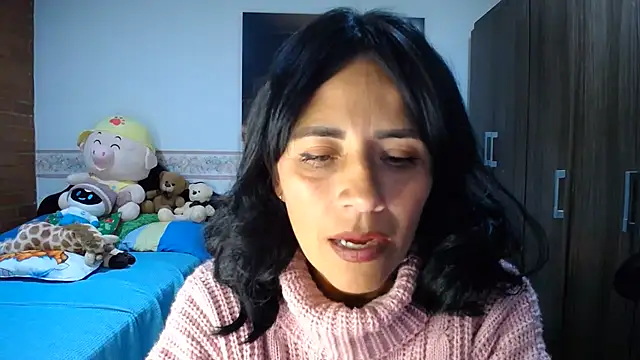Sharoon_cheerry - kisses