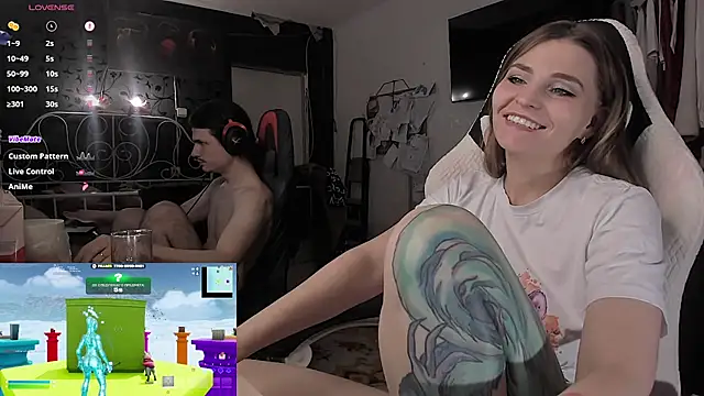 FuckinHotCouple1 - Nude girl