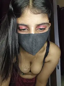 Zaayaa_2 - Full open