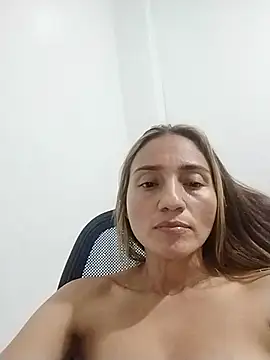 Isaa- - Meta especial al llegar 💦💦al objetivo