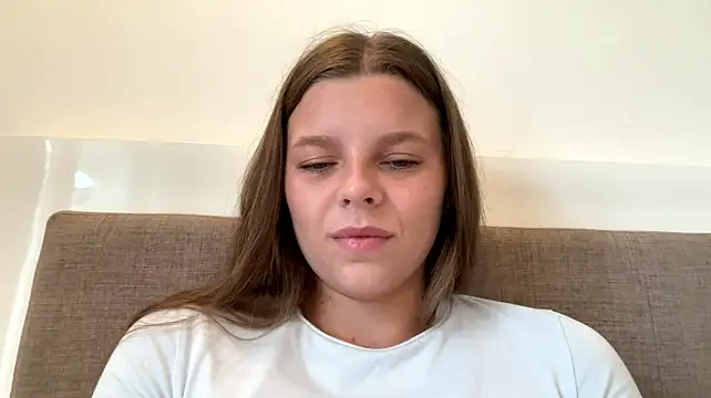 AmieLendor - Video of me masturbating my pussy in PM