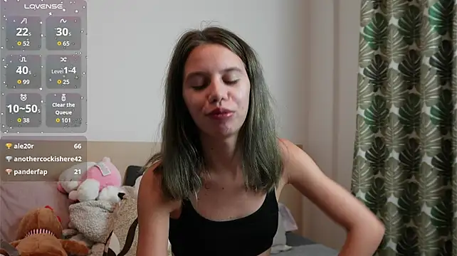 Emma_Tiny69 - Dildo Pussy Play