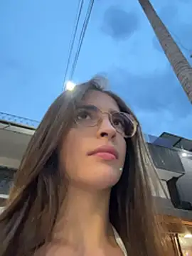Emma_Vonn - Spread ass + shake